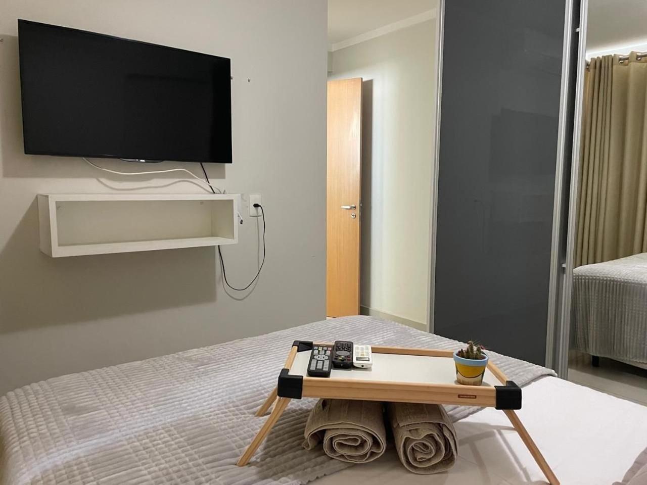Moderno Flat Com Vista Para O Parque Vaca Brava Goiânia Exterior foto